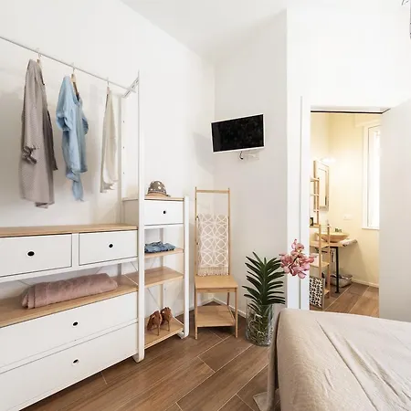2rooms For Happy Travelers Гостевой дом *